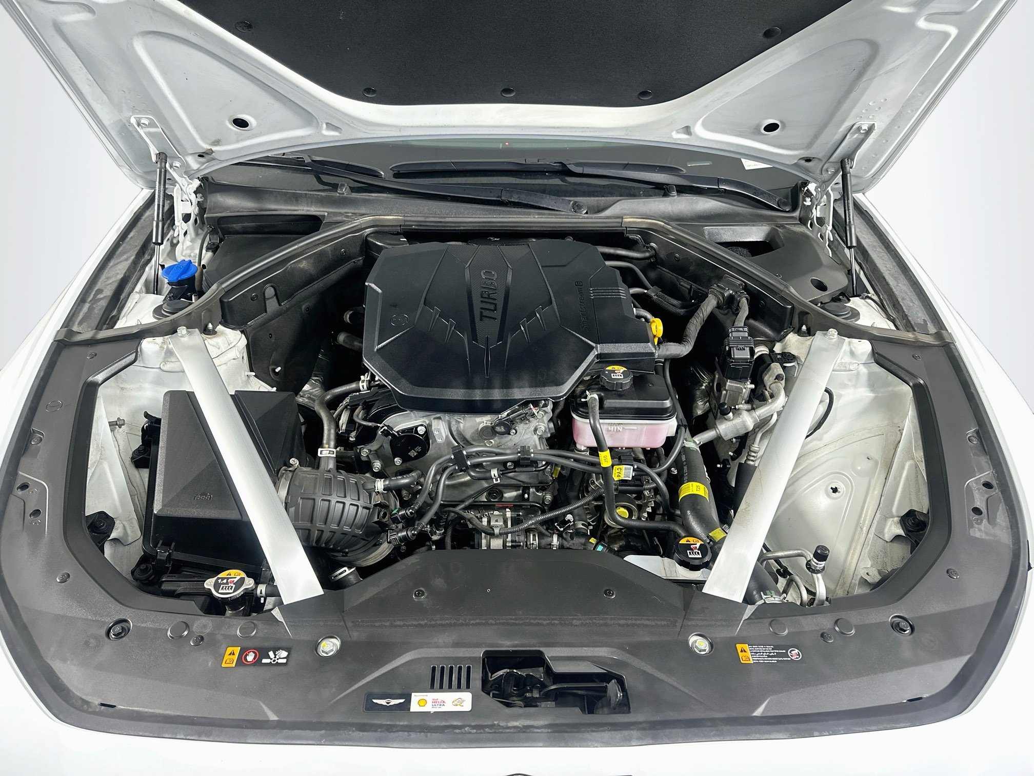 Used 2025 Genesis G70 2.5T RWD image 34