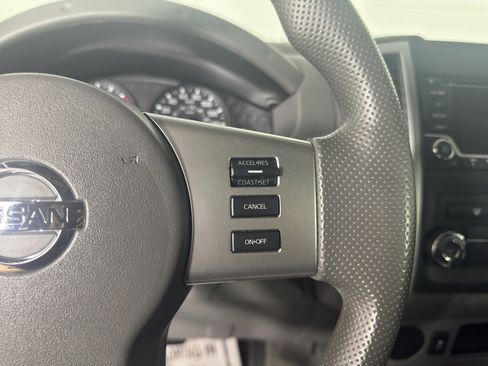 Used 2018 Nissan Frontier S RWD image 21