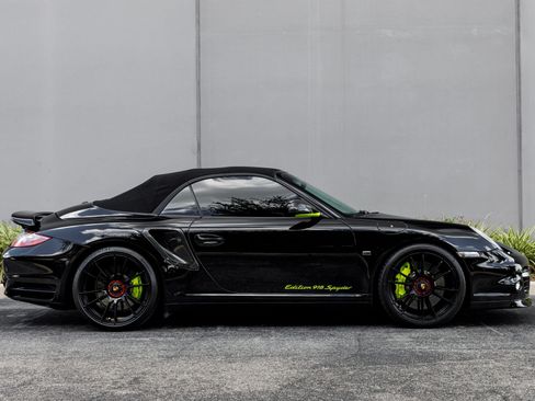 Used 2012 Porsche 911 Turbo S AWD/4WD image 6