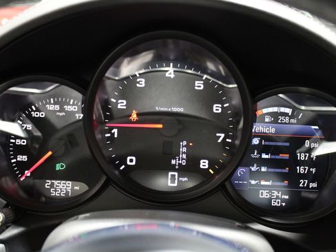 Used 2019 Porsche 718 Cayman image 25