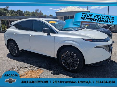 Used 2025 Nissan Murano Platinum AWD/4WD image 2