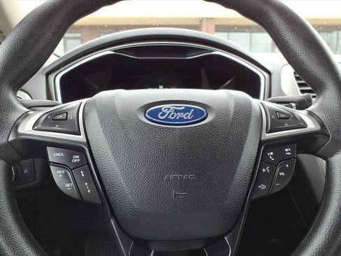 Certified 2020 Ford Fusion SE image 21