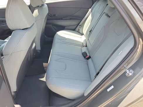 New 2026 Hyundai Elantra Limited FWD image 25