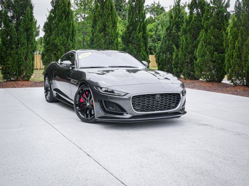 Used 2024 Jaguar F-TYPE Coupe AWD image 2