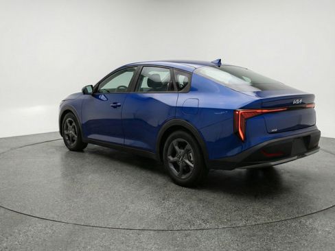 Used 2025 Kia K4 FWD image 6