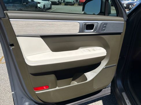 Certified 2025 Hyundai Santa Fe Calligraphy FWD image 10