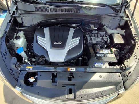 Used 2017 Hyundai Santa Fe FWD w/ Cargo Package image 51