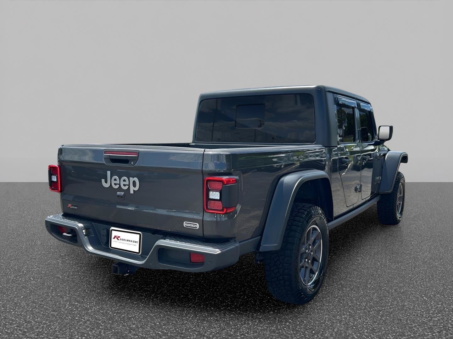 Used 2021 Jeep Gladiator Overland AWD/4WD image 3