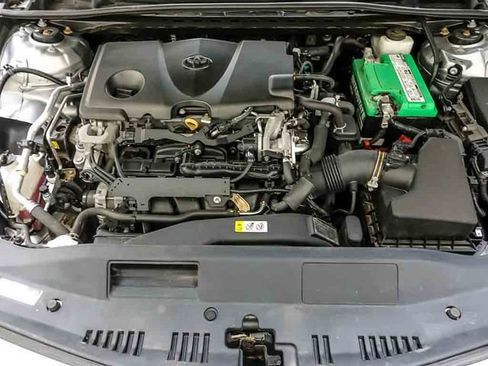 Used 2020 Toyota Camry LE w/ Convenience Package FWD image 26