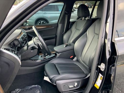 Used 2019 BMW X3 sDrive30i w/ Driving Assistance Package image 8