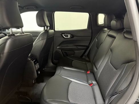 New 2026 Jeep Compass Latitude AWD/4WD image 21