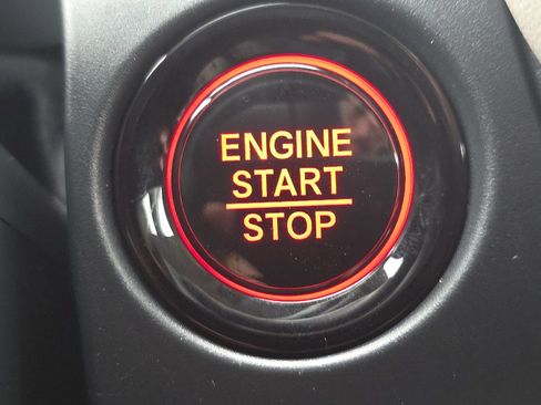 Used 2024 Honda HR-V LX image 21