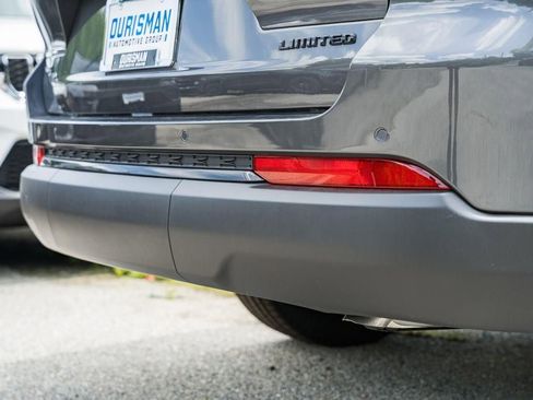 New 2025 Jeep Grand Cherokee L Limited w/ Luxury Tech Group II image 6