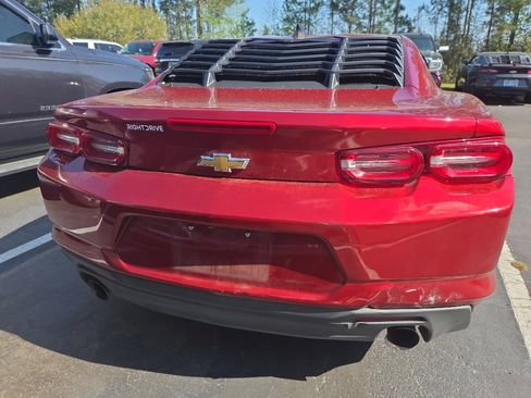 Used 2022 Chevrolet Camaro LT image 3