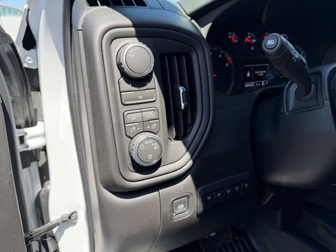 New 2026 Chevrolet Silverado 3500 W/T AWD/4WD image 16