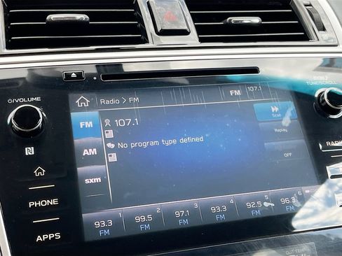 Used 2018 Subaru Outback 2.5i Premium AWD/4WD image 14