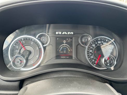 Used 2024 RAM 2500 Big Horn w/ Off Road Package image 18