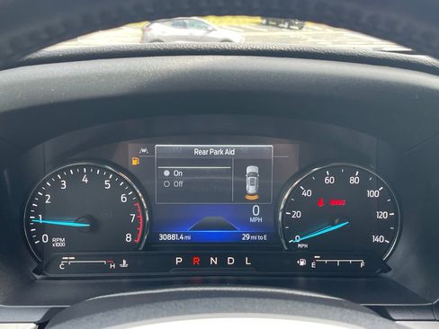 Used 2022 Ford Explorer XLT image 42