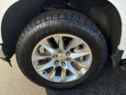 Certified 2020 Chevrolet Silverado 1500 LTZ w/ LTZ Premium Package image 34