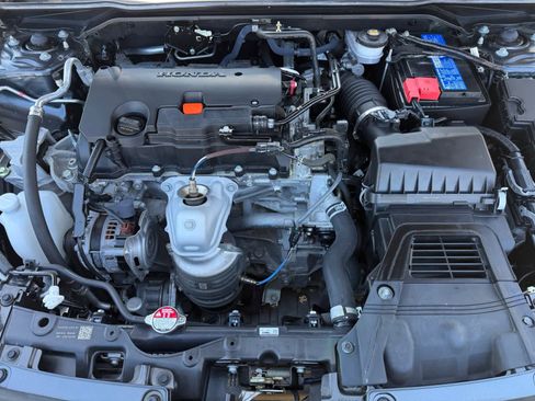 Used 2024 Honda Civic Sport image 7
