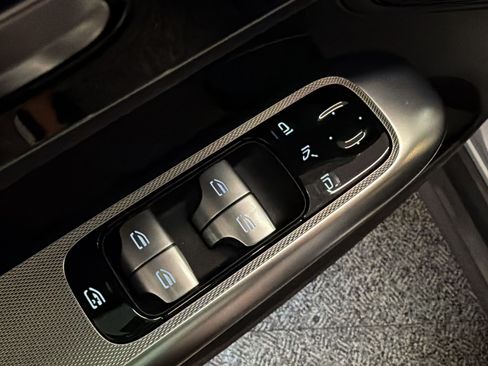 Certified 2026 Mercedes-Benz GLC 300 image 18