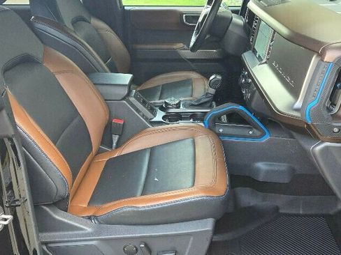 Used 2021 Ford Bronco Outer Banks AWD/4WD image 21