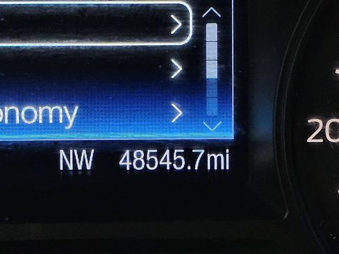 Used 2016 Ford Explorer XLT AWD/4WD image 15