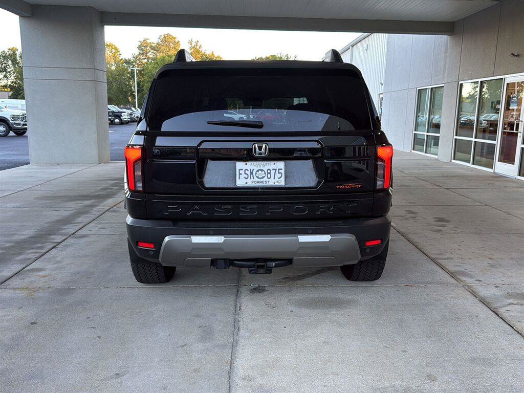 Used 2026 Honda Passport TrailSport image 4