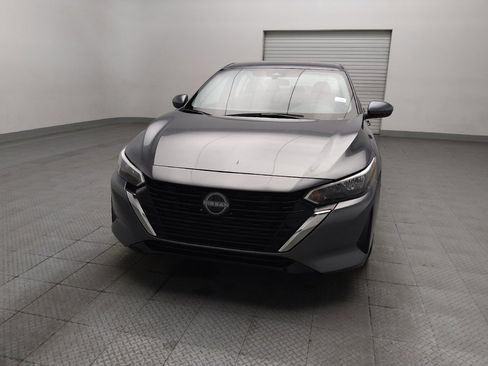 Used 2024 Nissan Sentra SV FWD image 15