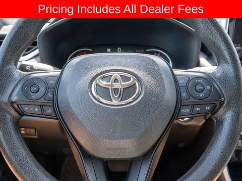 Certified 2023 Toyota RAV4 XLE FWD image 17