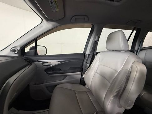 Used 2016 Honda Pilot EX-L image 16