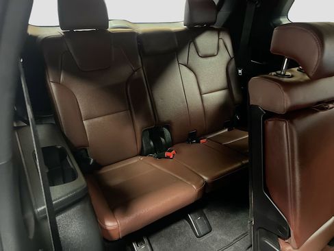 Used 2023 Kia Telluride EX image 28