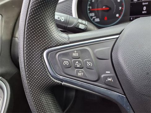 Used 2025 Chevrolet Malibu LT image 12