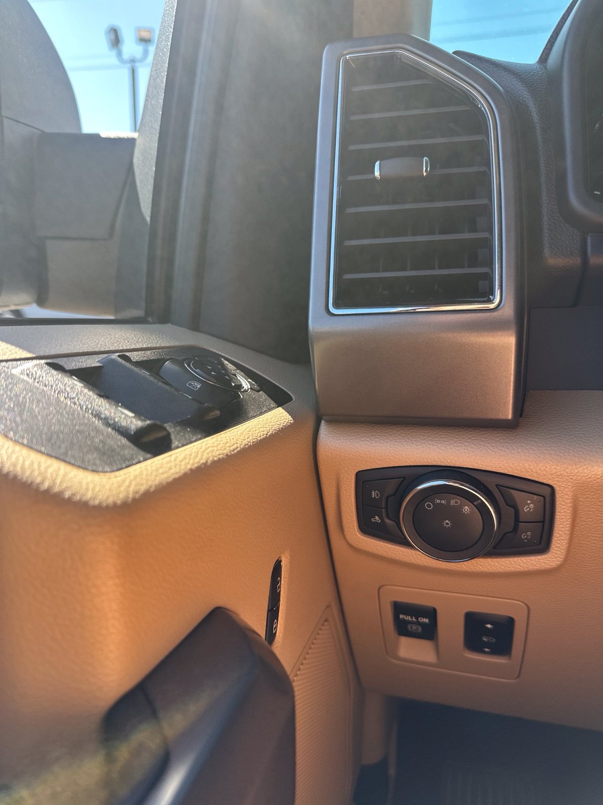 Used 2020 Ford F150 XLT w/ Equipment Group 301A Mid AWD/4WD image 14