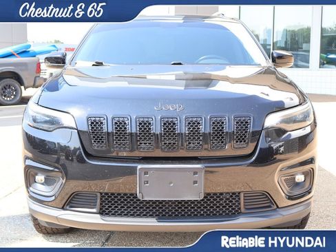 Used 2020 Jeep Cherokee Latitude Plus w/ Cold Weather Group AWD/4WD image 8