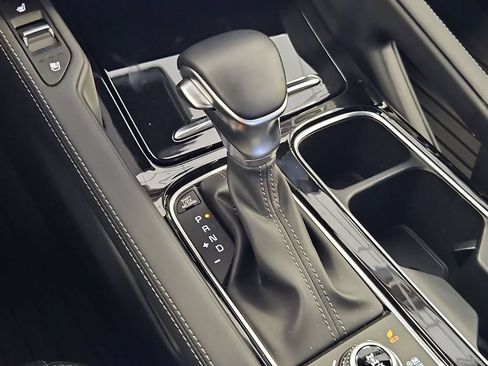 Used 2025 Kia Telluride EX X-Line AWD/4WD image 20