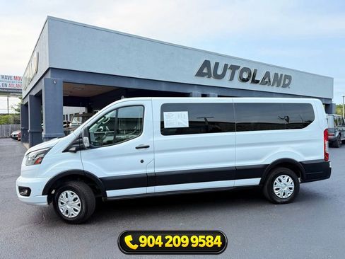 Used 2023 Ford Transit 350 XLT RWD image 5