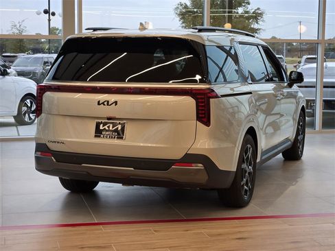 New 2026 Kia Carnival SX Prestige image 4