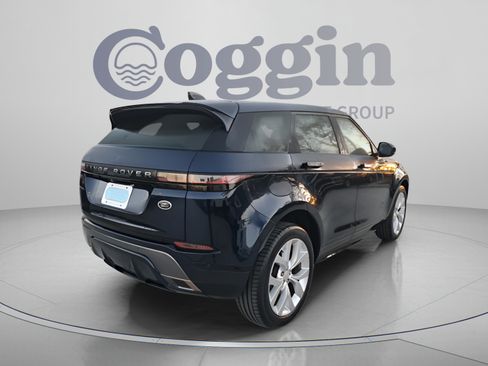 Used 2022 Land Rover Range Rover Evoque R-Dynamic S AWD/4WD image 4