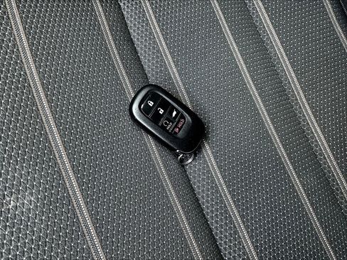 Used 2024 Honda CR-V Sport image 34