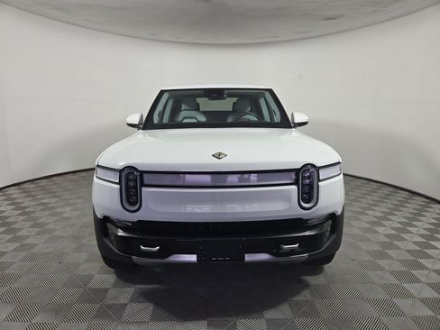 Used 2024 Rivian R1T Adventure AWD/4WD image 8