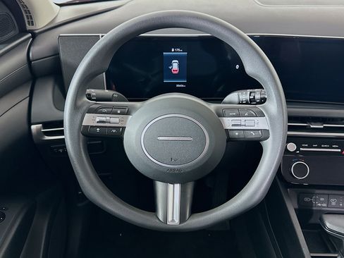 Used 2025 Hyundai Tucson SEL image 18