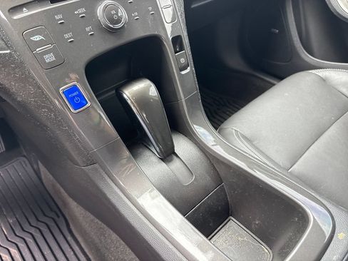 Used 2014 Chevrolet Volt Premium w/ Premium Trim Package FWD image 27