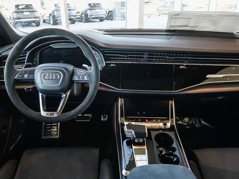 New 2026 Audi RS Q8 performance image 12