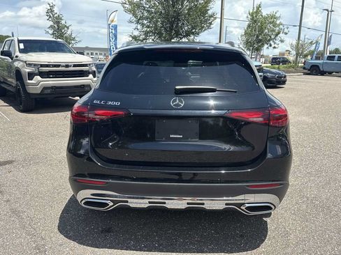Used 2025 Mercedes-Benz GLC 300 image 6