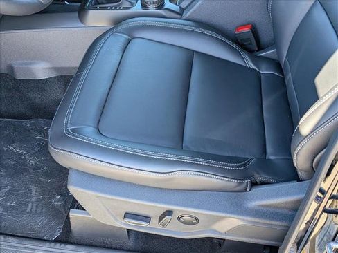 New 2026 Ford Bronco Outer Banks AWD/4WD image 4