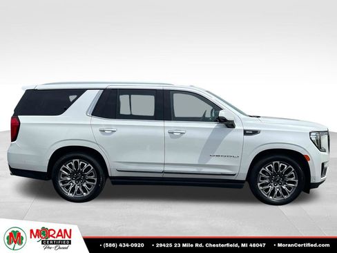 Used 2024 GMC Yukon Denali Ultimate AWD/4WD image 6