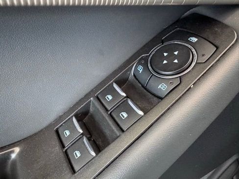 Certified 2025 Ford Explorer Active image 11