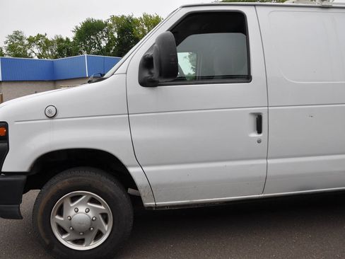 Used 2013 Ford E-150 and Econoline 150 w/ PWR Group RWD image 14