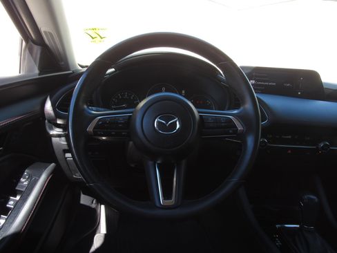 Used 2024 MAZDA MAZDA3 s image 23